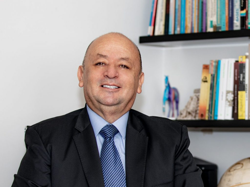 Leonardo Ariza A.