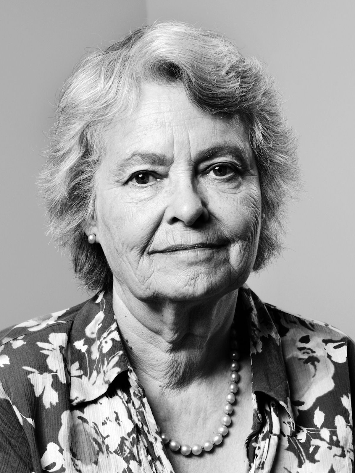 Bernadette Watts