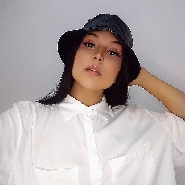Mariana C. Dias