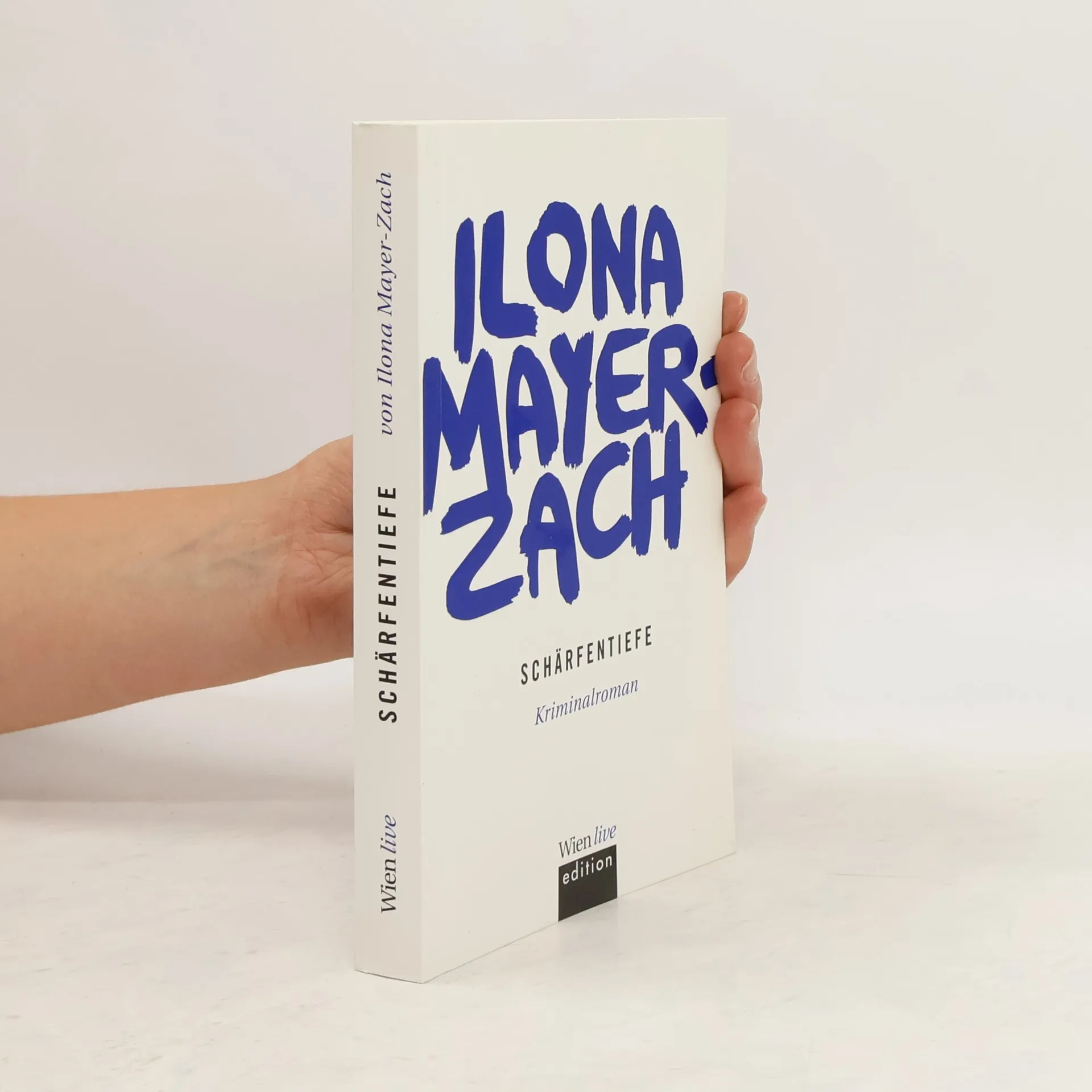 Ilona MEYER